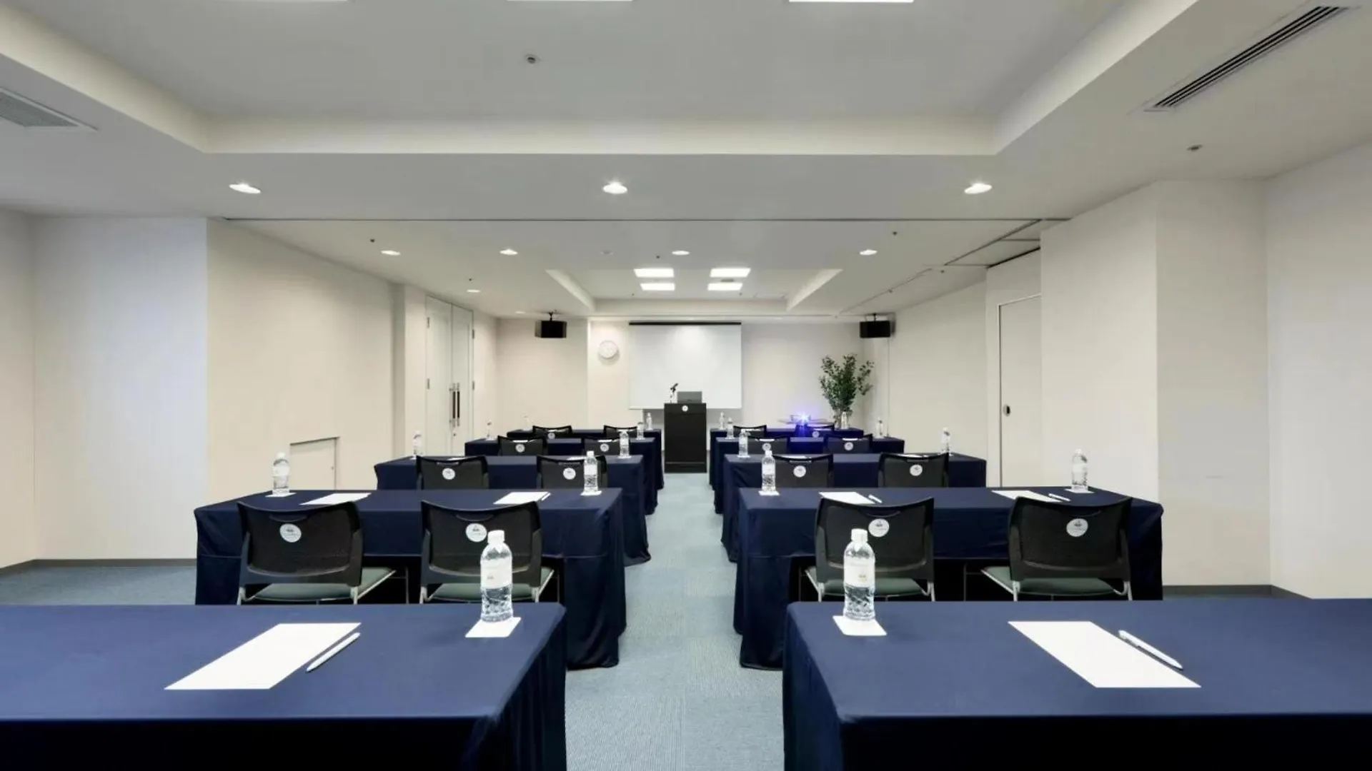 Minamisenri Crystal Hotel - Vacation Stay 78139V Suita Japan